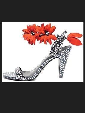 Cecelia New York Sonah Print Red Flower Heels, NIB 9